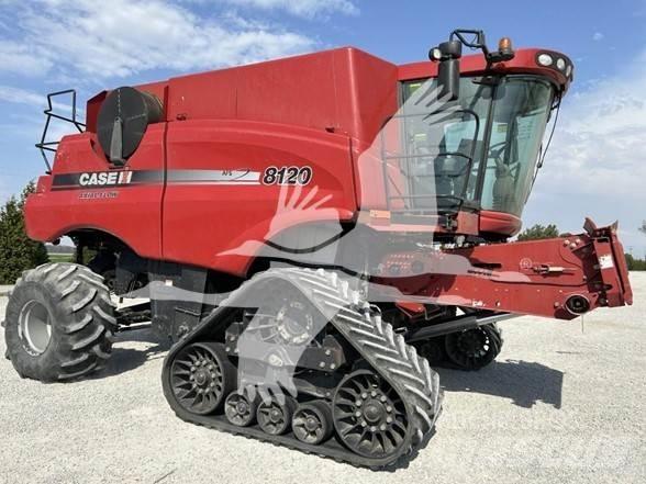 Case IH 8120 Kombinované zberacie stroje