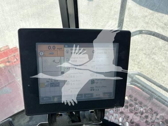 Case IH 8120 Kombinované zberacie stroje