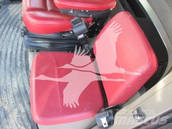 Case IH 8240 Kombinované zberacie stroje