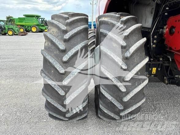 Case IH 8240 Kombinované zberacie stroje