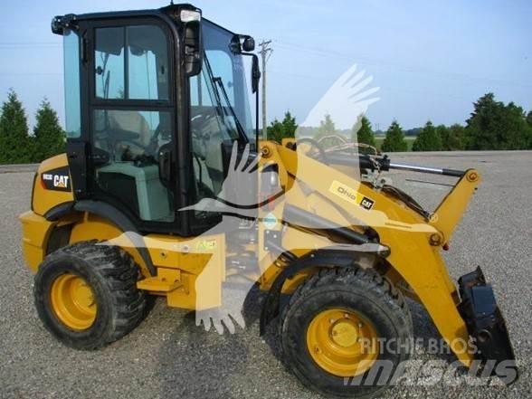 CAT 903D Kolesové nakladače