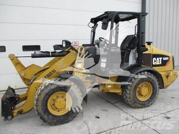 CAT 906H2 Kolesové nakladače
