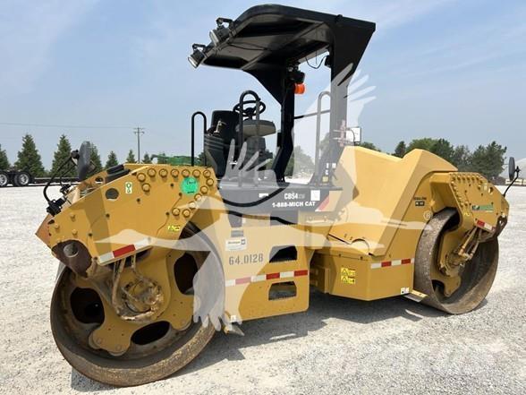 CAT CB54XW Ťahačové valce
