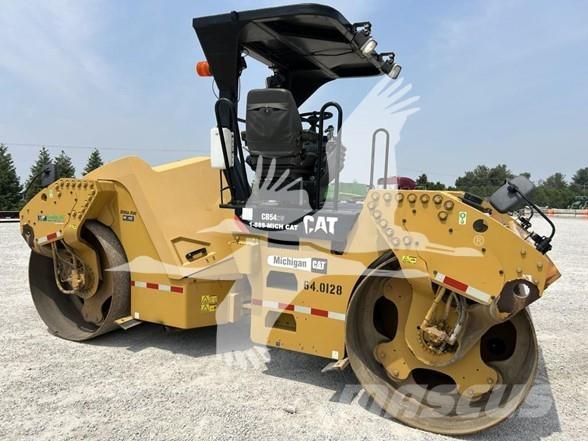 CAT CB54XW Ťahačové valce