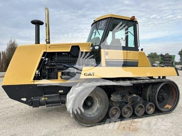 CAT CH65 Traktory
