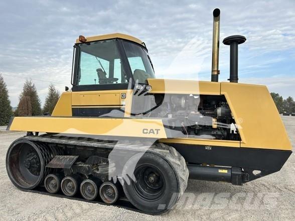 CAT CH65 Traktory