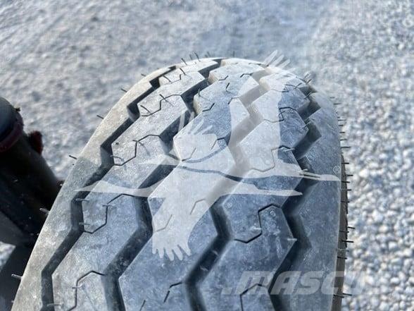 E-Z Trail 680 Ďalšie prívesy