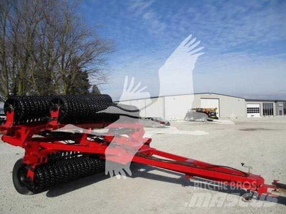 Farmhand WP42 Ďalšie stroje na spracovanie pôdy a príslušenstvo