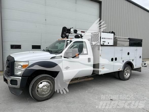 Ford F550 Stavebníctvo - ostatné