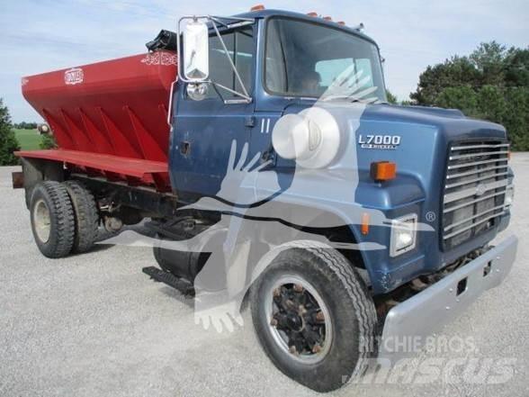 Ford LN7000 Stavebníctvo - ostatné