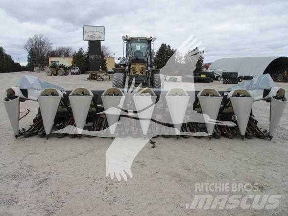 Gleaner 3000 Kombajnove hlavice