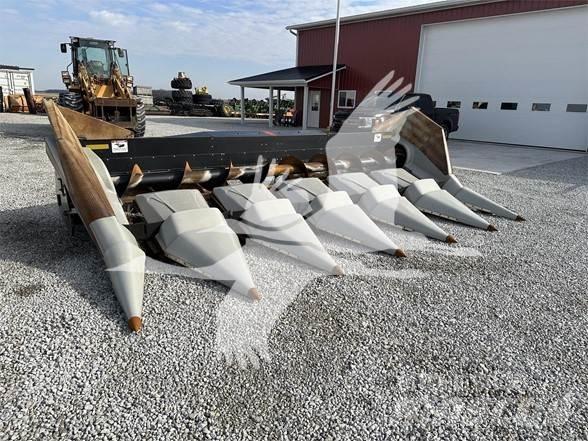 Gleaner R636 Kombajnove hlavice