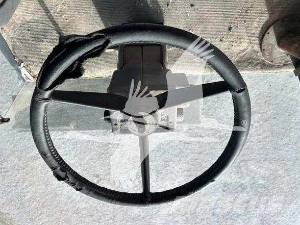 Gleaner R72 Kombinované zberacie stroje