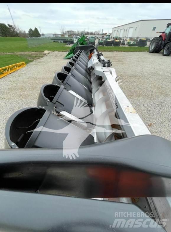 GTS X10 Kombajnove hlavice