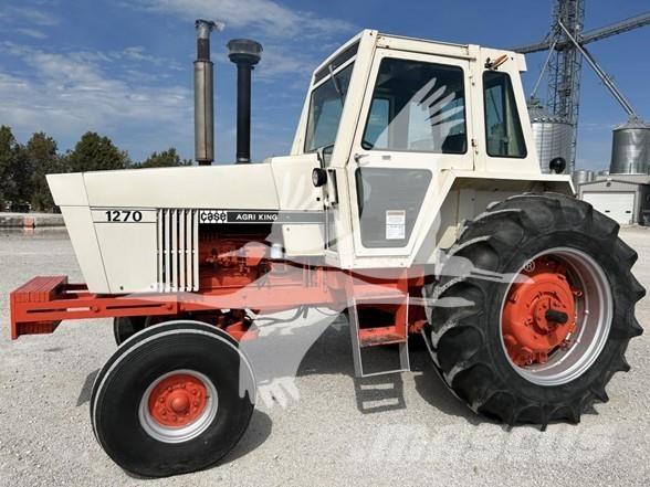 J I Case 1270 Traktory