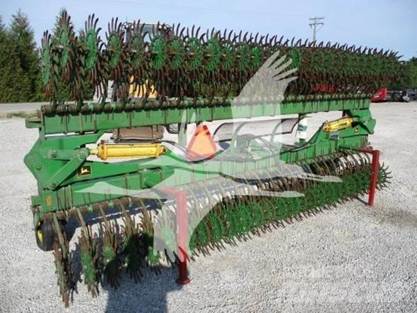 John Deere 400 Ďalšie stroje na spracovanie pôdy a príslušenstvo