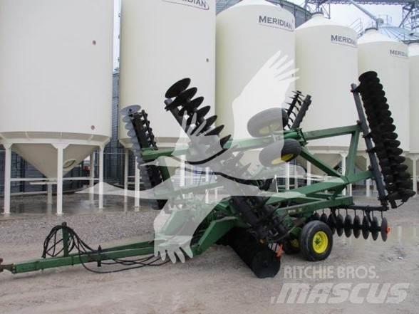 John Deere 630 Tanierové brány