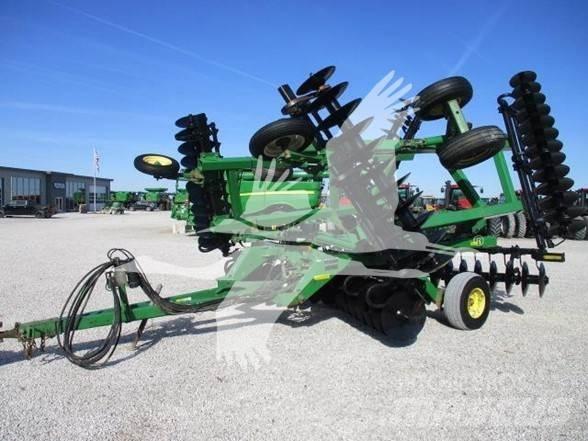John Deere 637 Tanierové brány