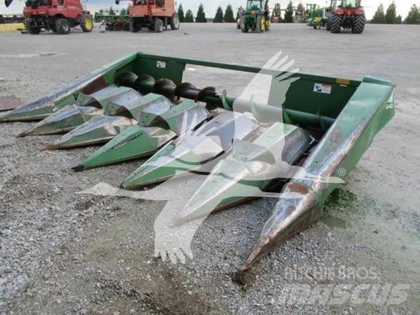 John Deere 643 Kombajnove hlavice