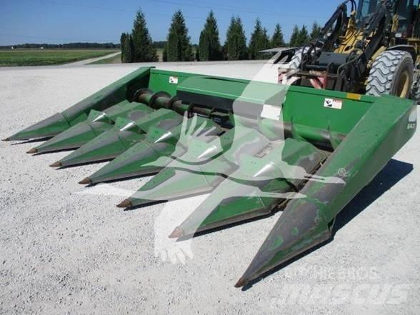 John Deere 643 Kombajnove hlavice