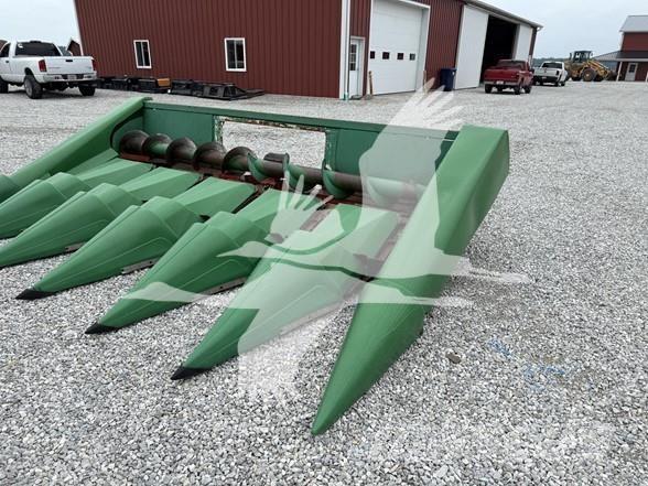 John Deere 643 Kombajnove hlavice