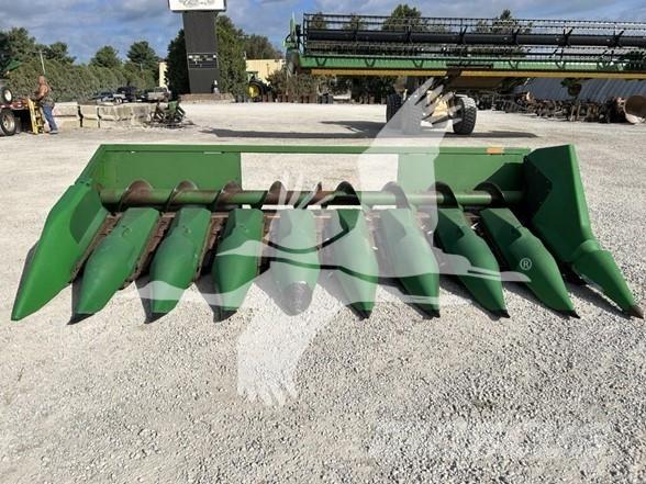 John Deere 643 Kombajnove hlavice