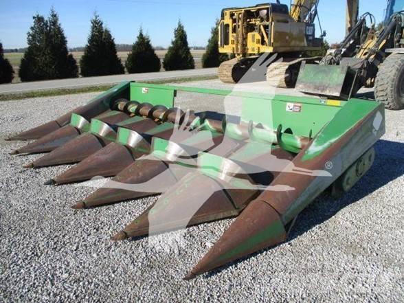 John Deere 644 Kombajnove hlavice