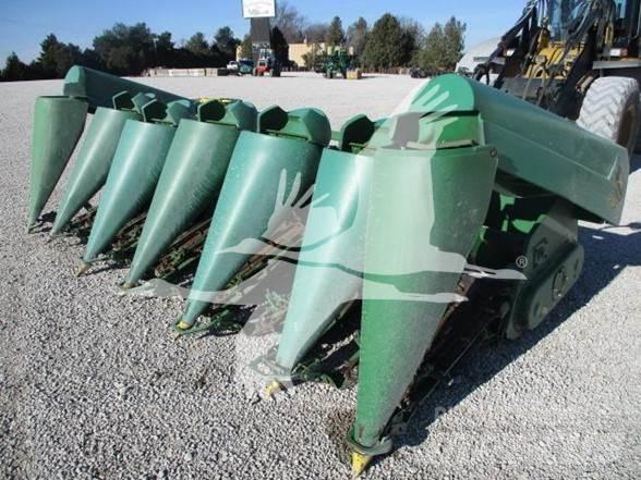 John Deere 693 Kombajnove hlavice