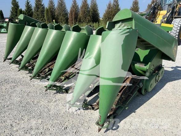 John Deere 693 Kombajnove hlavice