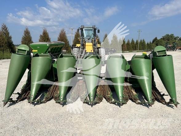 John Deere 693 Kombajnove hlavice