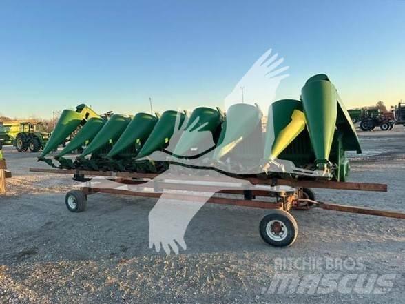 John Deere 893 Kombajnove hlavice