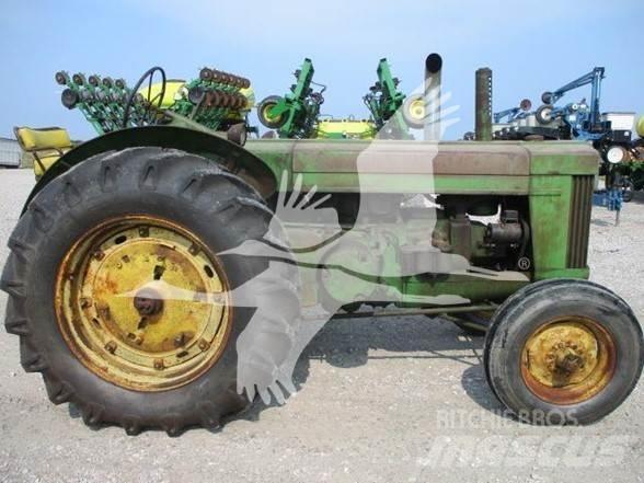 John Deere R Traktory