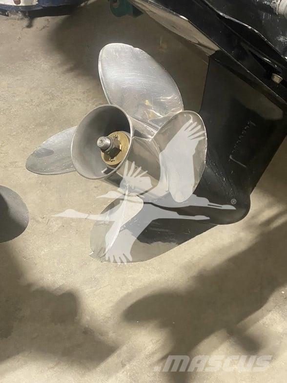  RINKER 21257LM Pracovné lode, bárky a pontóny