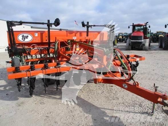 TYE 114-7360 Mechanické sejačky