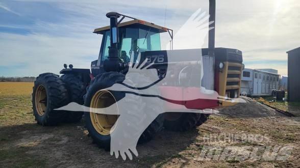 Versatile 876 Traktory