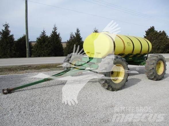 YETTER 1600 Rozmetadlá priemyselných hnojív