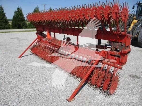 YETTER 3530 Ďalšie stroje na spracovanie pôdy a príslušenstvo