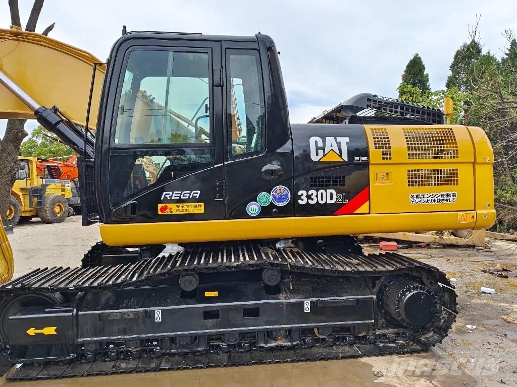 CAT 330D2L Pásové rýpadlá