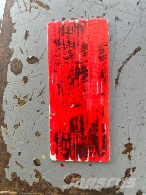 Demarec DRG 15 CW 30 Drapáky