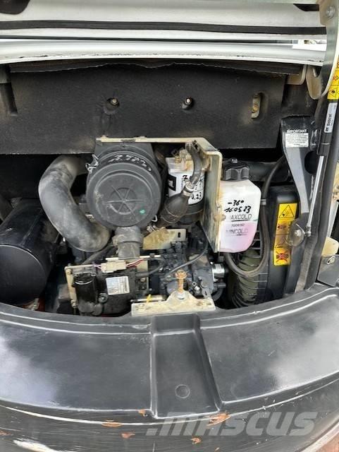 Bobcat E34 Mini rýpadlá < 7t