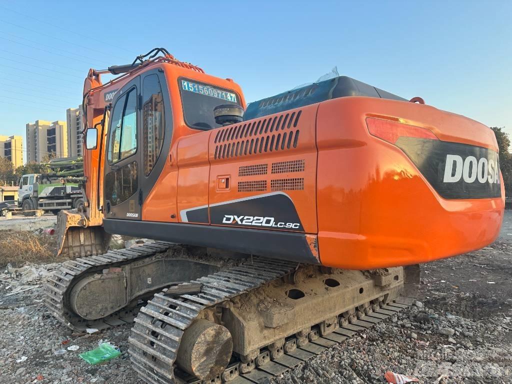 Doosan DX220LC-9 Pásové rýpadlá