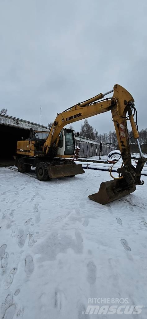 Liebherr A 900 C Kolesové rýpadlá