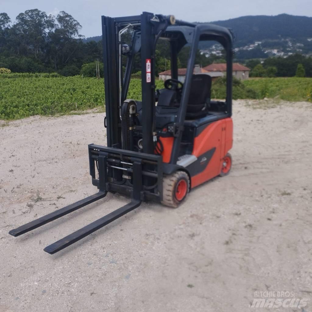 Linde E 20 Akumulátorové vozíky
