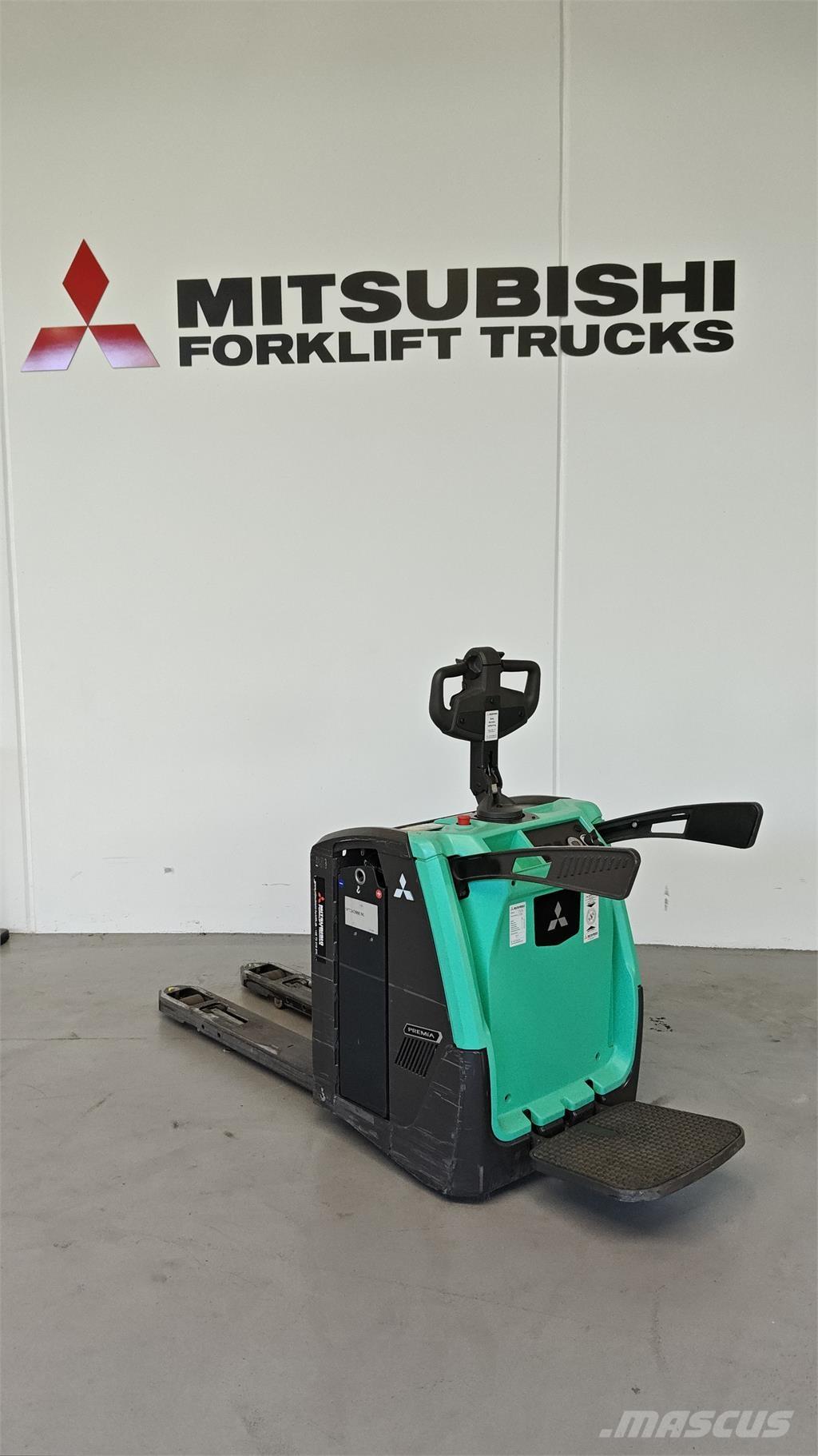 Mitsubishi PBV20N3 Vozíky s plošinou pre náklad