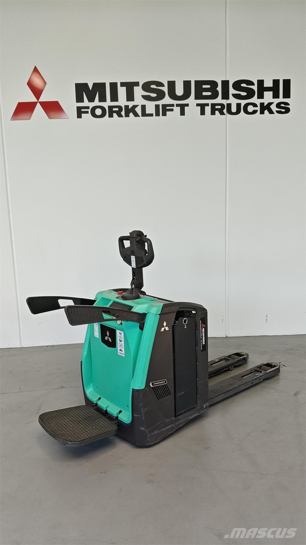 Mitsubishi PBV20N3 Vozíky s plošinou pre náklad