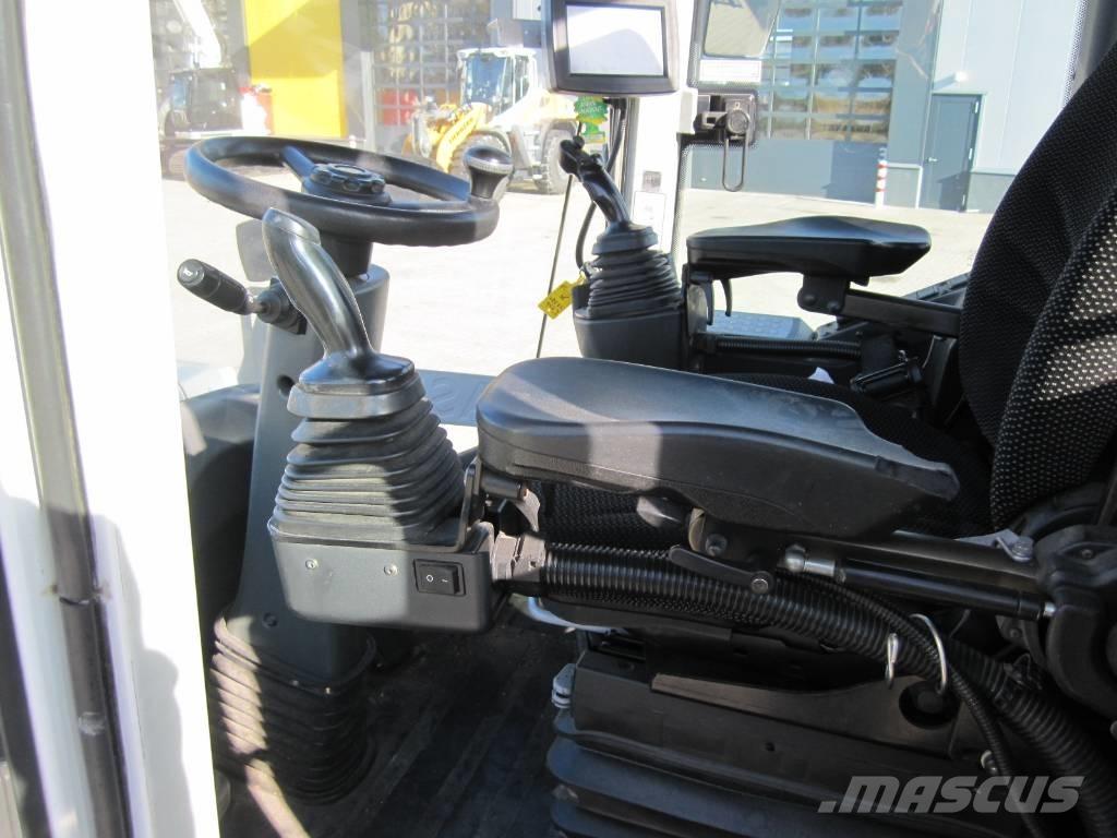 Liebherr L546 Kolesové nakladače