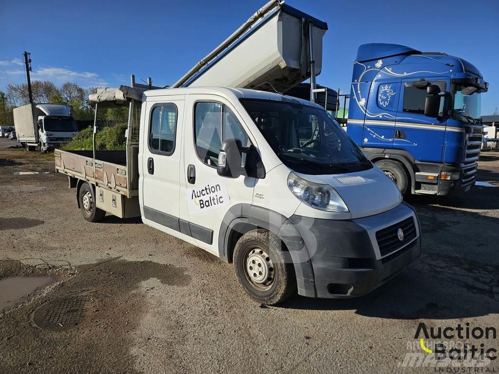 Fiat Ducato 35H Nakladacia/sklápacia bočnica
