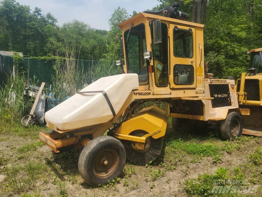  WALDIN SW250 Zametacie vozidlá