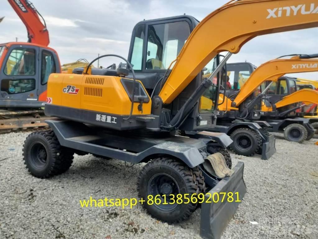 Xinyuan XYB75-9 Kolesové rýpadlá