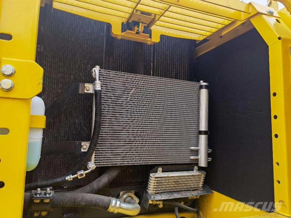 Komatsu pc200-8 Pásové rýpadlá